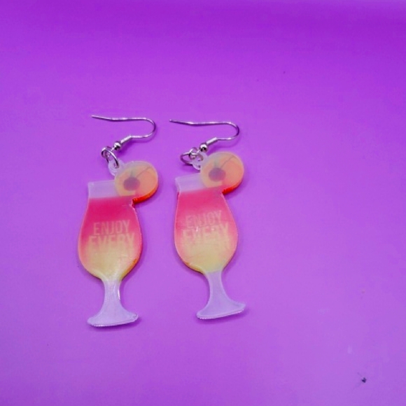 24. Colorful Cocktail Earrings NWT - Picture 3 of 5